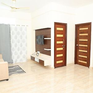 Hsr Parkside By Newstays